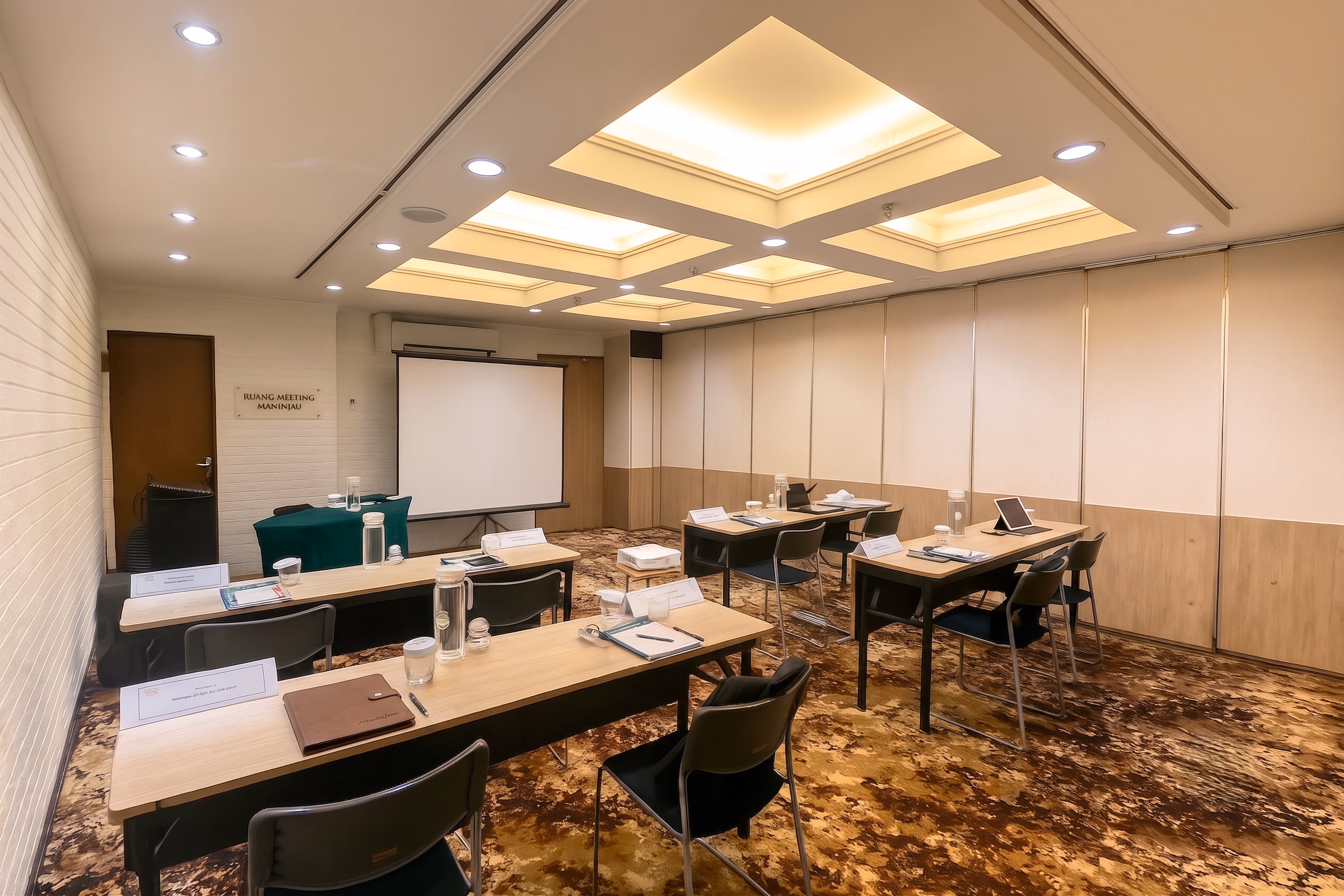 Maninjau Meeting Room