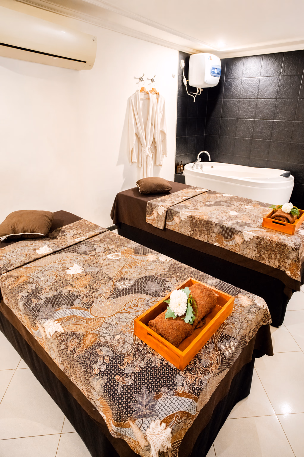 Tamarin Hotel Wellness Spa Treatment Room